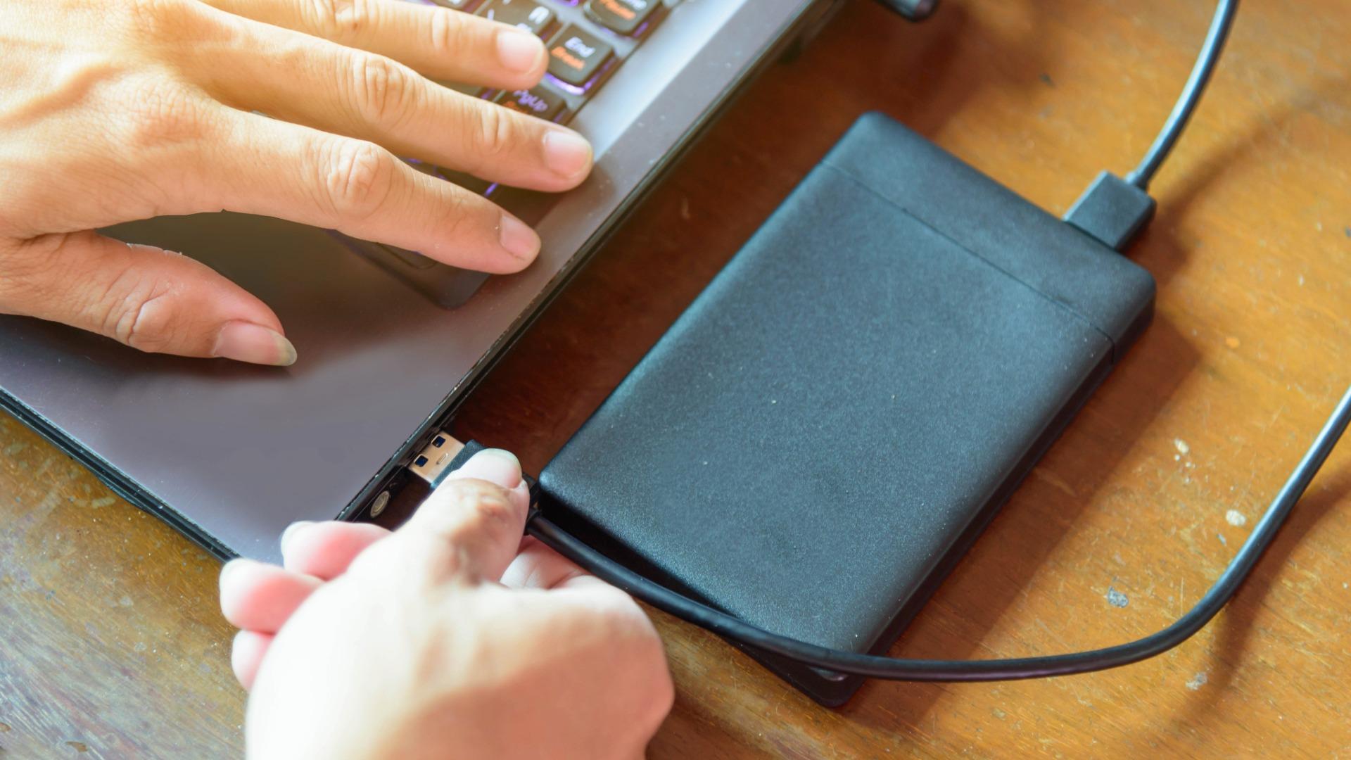 Why Hard Drives Click and When It Becomes a Problem Why Hard Drives Click and When It Becomes a Problem